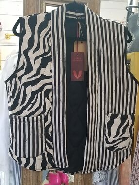 Carla Giannini Black & White Striped Jacket - Carla Giannini